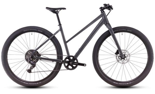 Cube Hyde ONE - 28 Zoll 8K Trapez - graphite´n´black